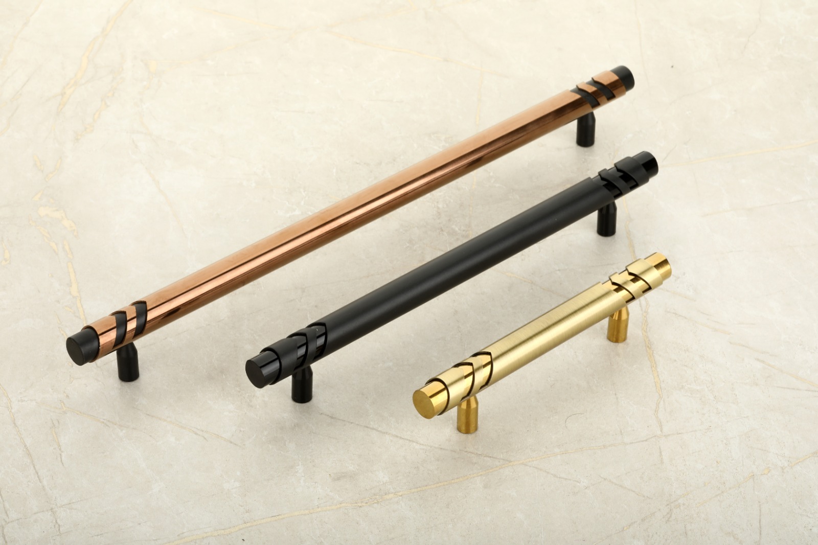 Main Door Handle 05